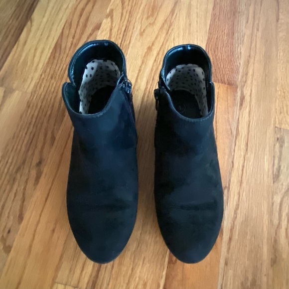 Booties - Picture 3 of 5